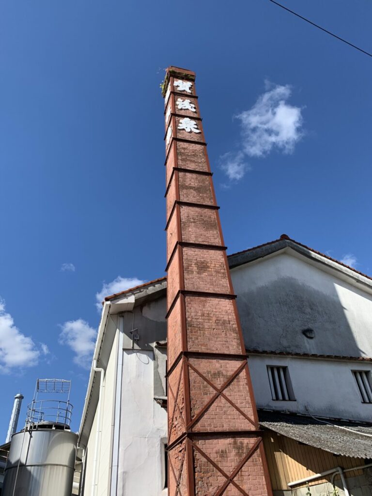 賀茂泉酒造の煙突